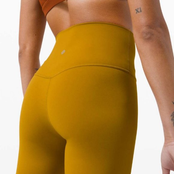 NWT Lululemon Align Bike Shorts Gold Spice Size 4 8” length - Picture 2 of 4
